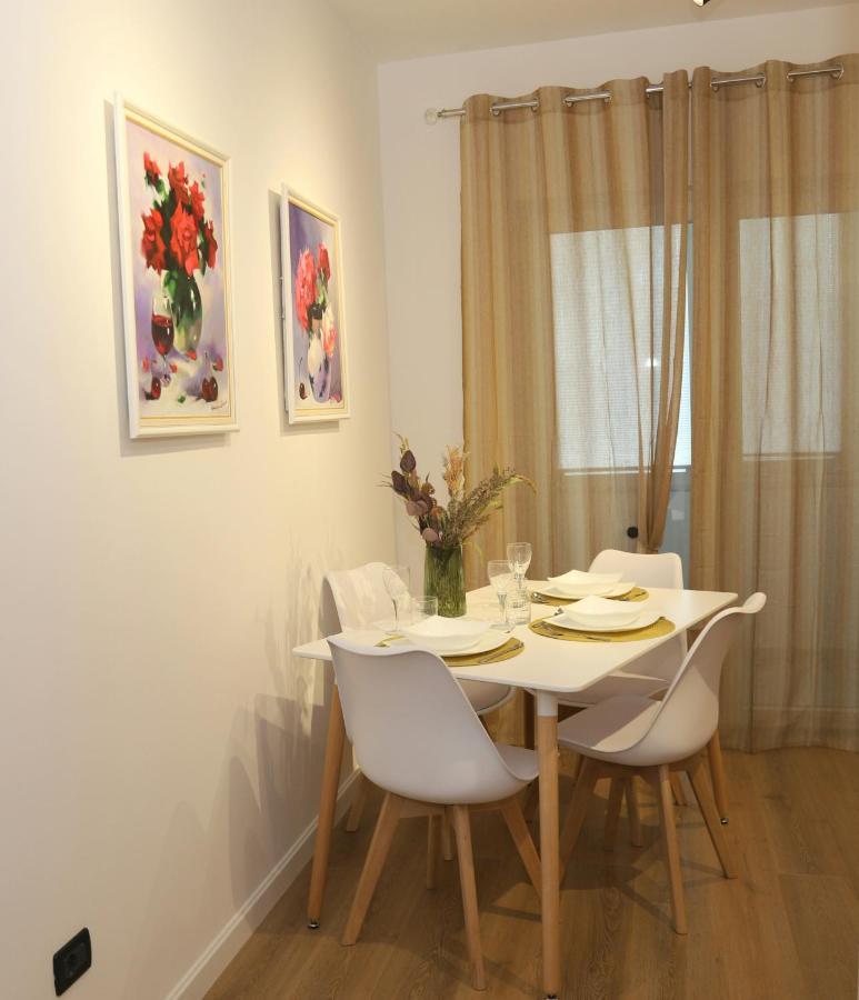Mjolly Apartment Тирана Екстер'єр фото