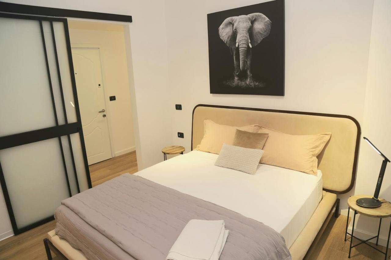 Mjolly Apartment Тирана Екстер'єр фото